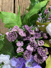 Load image into Gallery viewer, Spring Hydrangea Wreath